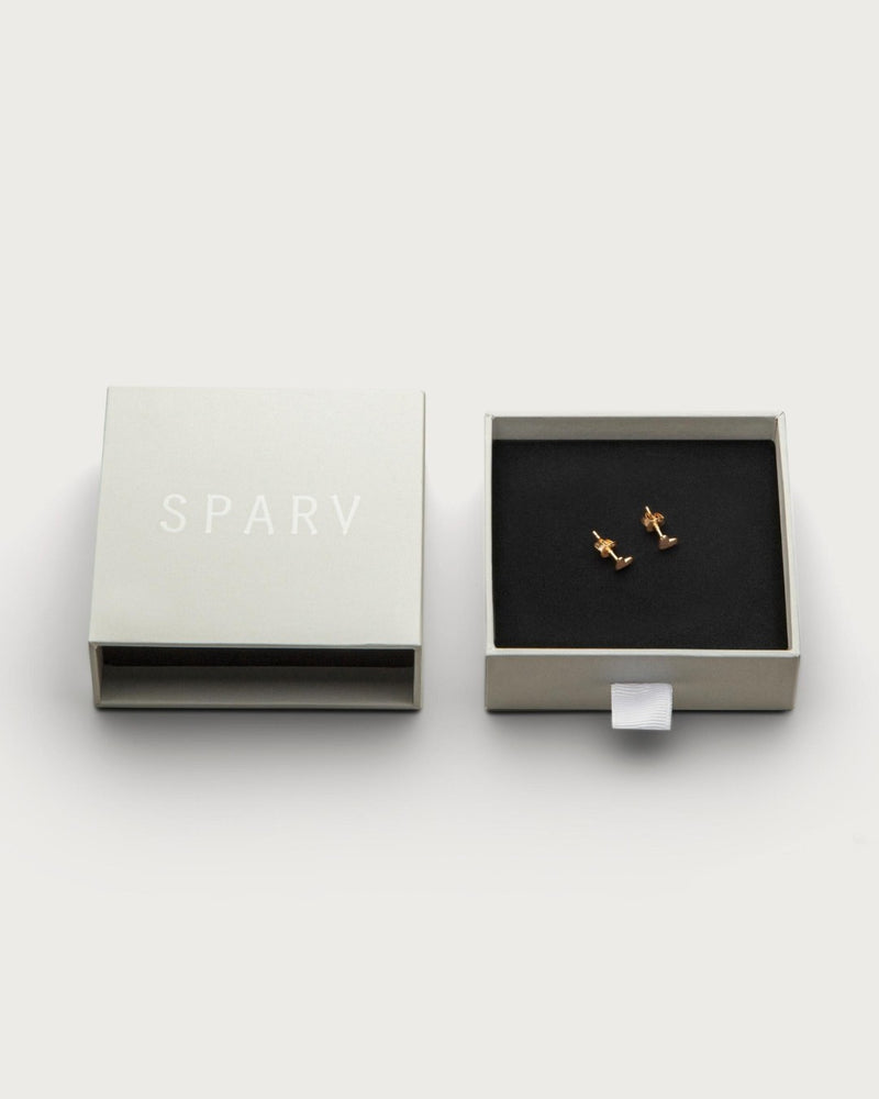 Adore earrings