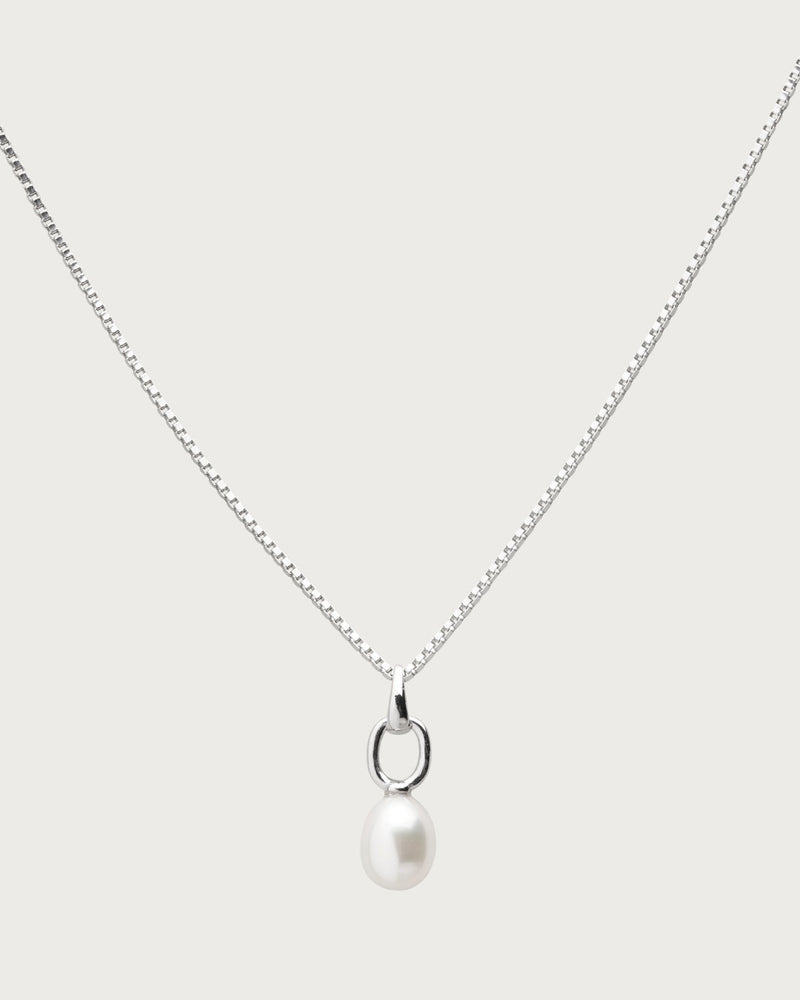 Coastal necklace