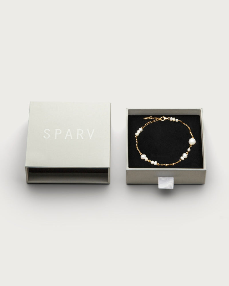 Cream bracelet