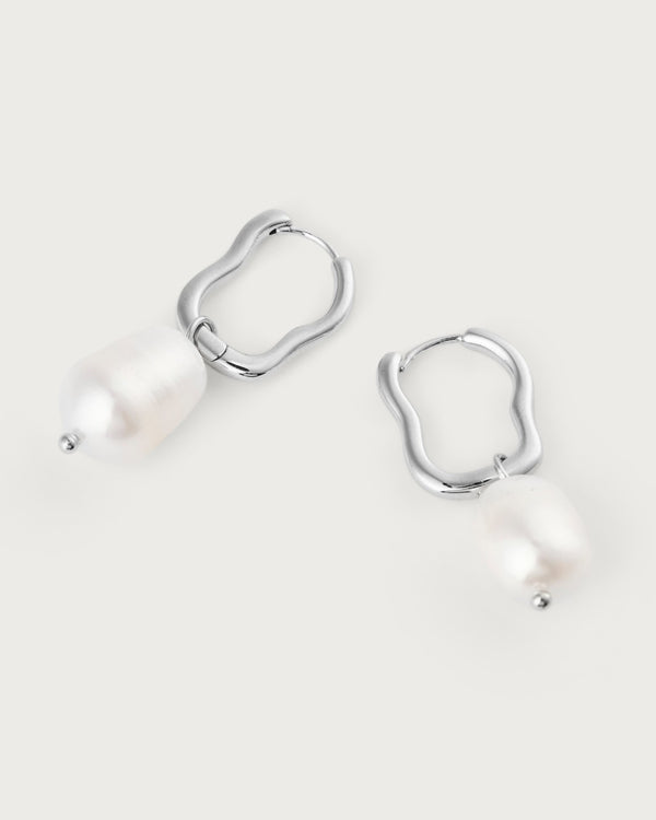 Go To Hoops earrings