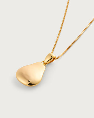 Stay Close necklace