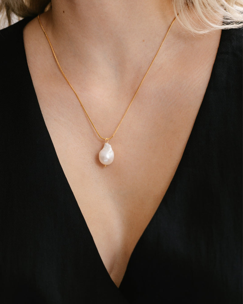 The One necklace
